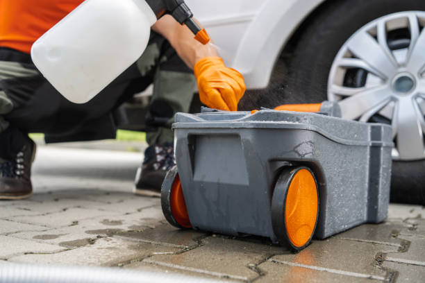 Portable Toilet Options We Offer in Lake Fenton, MI